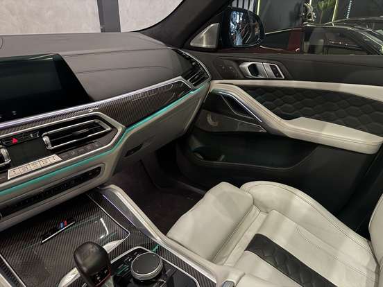 BMW-X6-2022