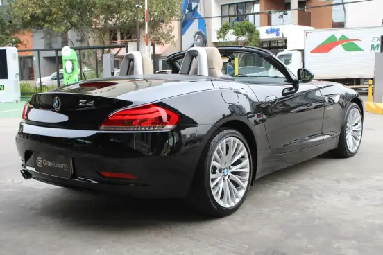 BMW-Z4-2.5 I6 GASOLINA SDRIVE23I AUTOMÁTICO BMW-Z4-2010