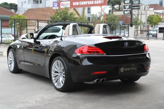 BMW-Z4-2.5 I6 GASOLINA SDRIVE23I AUTOMÁTICO BMW-Z4-2010