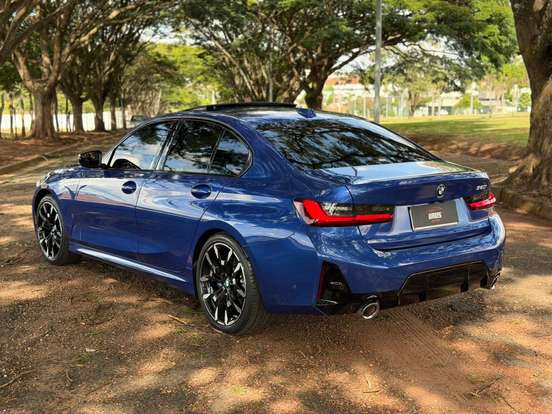 BMW-320i-2024