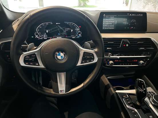 BMW-530e-2.0 16V TWINPOWER HÍBRIDO M SPORT AUTOMÁTICO BMW-530e-2019