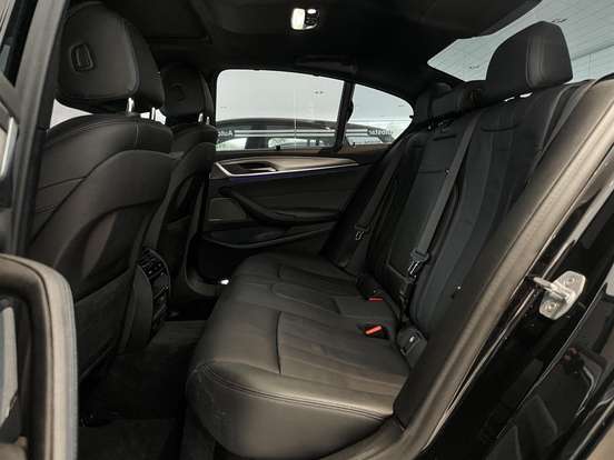 BMW-530e-2.0 16V TWINPOWER HÍBRIDO M SPORT AUTOMÁTICO BMW-530e-2019