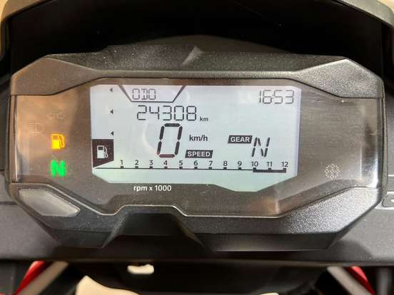 BMW-G 310 GS-2024