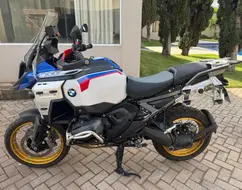BMW R 1300 GS ADVENTURE TROPHY BMW R 1300 GS ADVENTURE TROPHY