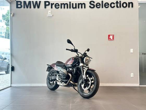 BMW R 12 CRUISER 