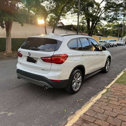 BMW-X1-2019