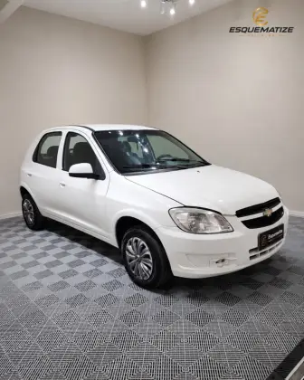 CHEVROLET CELTA 1.0 MPFI LT 8V FLEX 4P MANUAL CHEVROLET CELTA 1.0 MPFI LT 8V FLEX 4P MANUAL