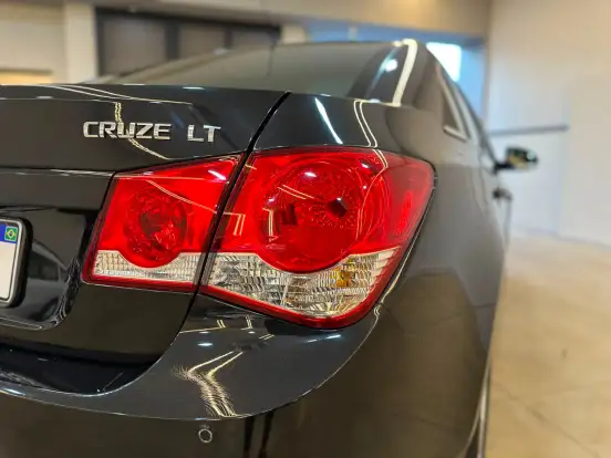 CHEVROLET-CRUZE-2013
