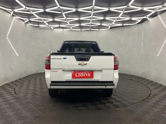 CHEVROLET-MONTANA-2017