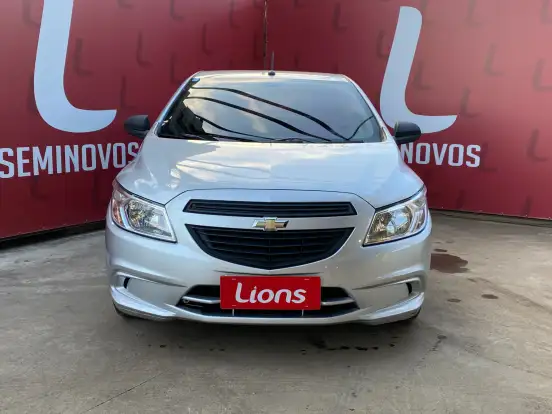 CHEVROLET-ONIX-2018