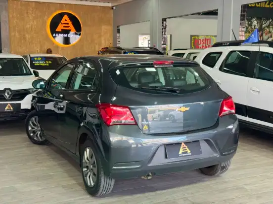 CHEVROLET-ONIX-2019