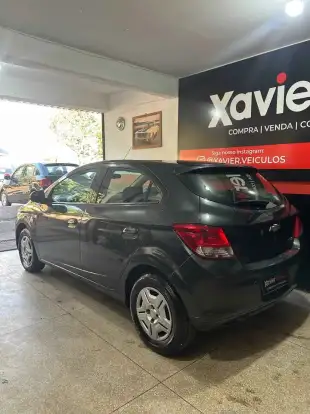 CHEVROLET-ONIX-2016