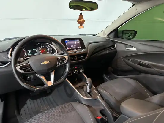 CHEVROLET-ONIX-2020