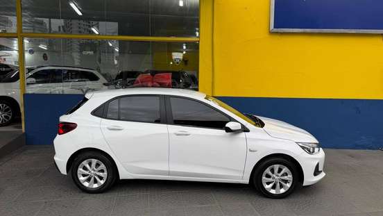 CHEVROLET-ONIX-2022