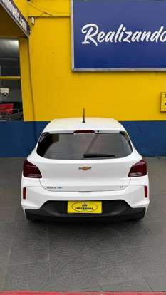CHEVROLET-ONIX-2022