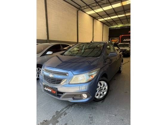 CHEVROLET ONIX 1.4 MPFI LT 8V FLEX 4P AUTOMÁTICO