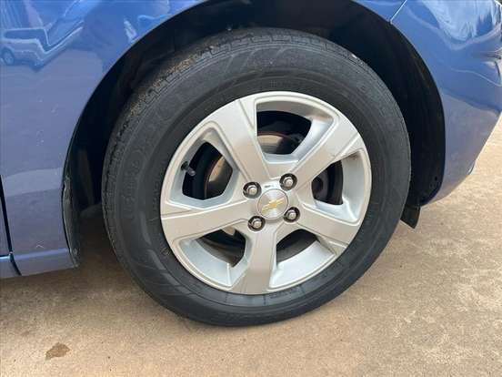 CHEVROLET-ONIX-1.4 MPFI LT 8V FLEX 4P AUTOMÁTICO CHEVROLET-ONIX-2018