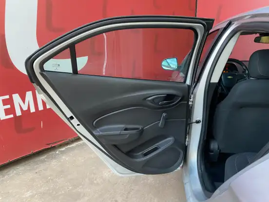 CHEVROLET-PRISMA-2019