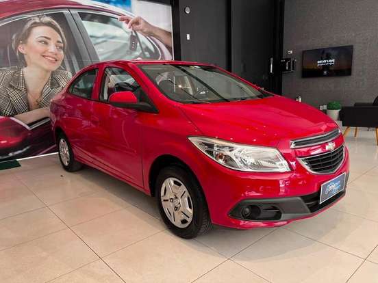 CHEVROLET-PRISMA-2014