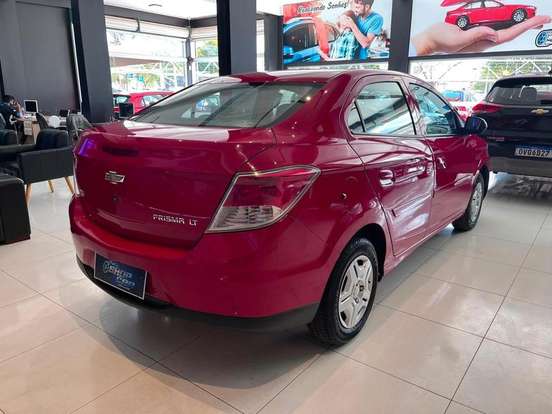 CHEVROLET-PRISMA-2014