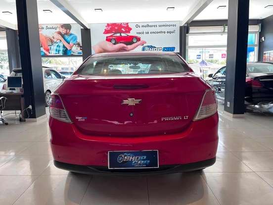 CHEVROLET-PRISMA-2014