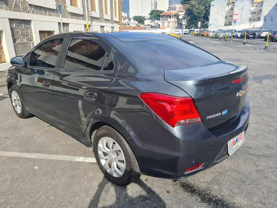 CHEVROLET-PRISMA-2017