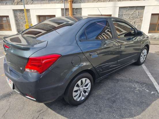 CHEVROLET-PRISMA-2017