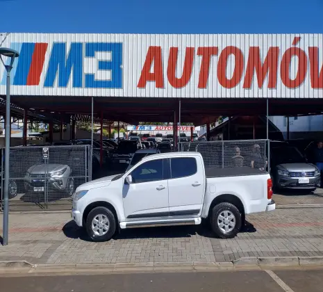 CHEVROLET S10 2.4 LT 4X2 CD 8V FLEX 4P MANUAL CHEVROLET S10 2.4 LT 4X2 CD 8V FLEX 4P MANUAL