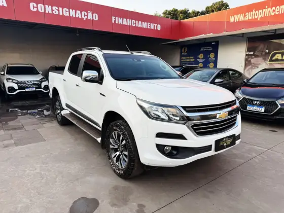 CHEVROLET S10 2.5 LTZ 4X2 CD 16V FLEX 4P MANUAL CHEVROLET S10 2.5 LTZ 4X2 CD 16V FLEX 4P MANUAL