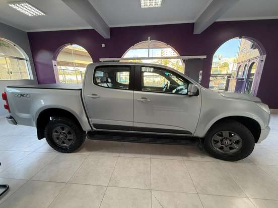 CHEVROLET-S10-2.8 LT 4X4 CD 16V TURBO DIESEL 4P AUTOMÁTICO CHEVROLET-S10-2012