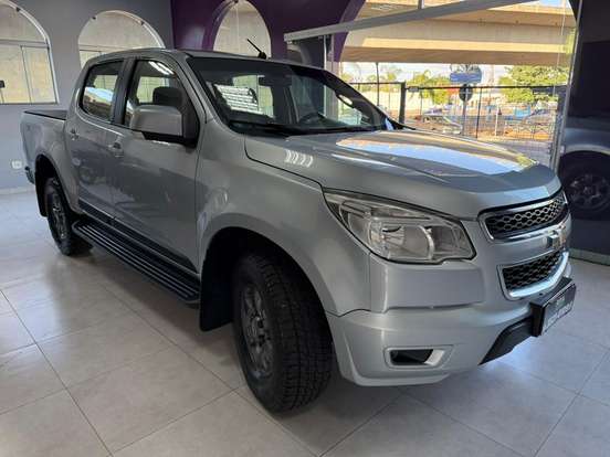 CHEVROLET-S10-2.8 LT 4X4 CD 16V TURBO DIESEL 4P AUTOMÁTICO CHEVROLET-S10-2012