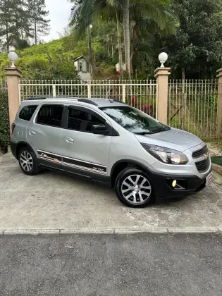 CHEVROLET SPIN 1.8 ACTIV 8V FLEX 4P AUTOMÁTICO CHEVROLET SPIN 1.8 ACTIV 8V FLEX 4P AUTOMÁTICO