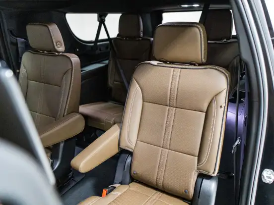 CHEVROLET-SUBURBAN-2025