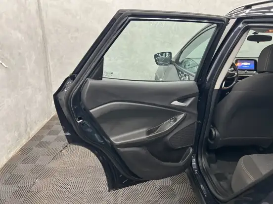 CHEVROLET-TRACKER-2024