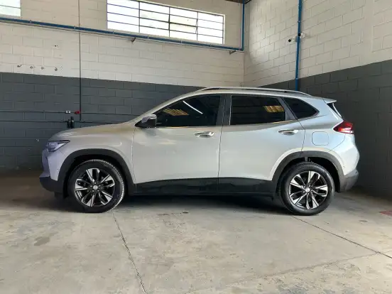 CHEVROLET-TRACKER-2022