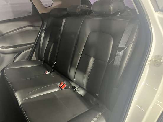 CHEVROLET-TRACKER-2024