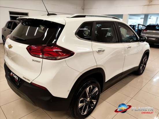 CHEVROLET-TRACKER-2023