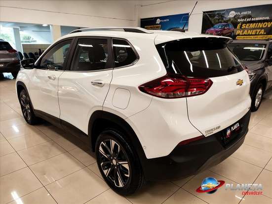 CHEVROLET-TRACKER-2023