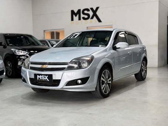 CHEVROLET VECTRA 2.0 MPFI GT-X HATCH 8V FLEX 4P MANUAL
