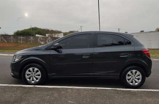 CHEVROLET-ONIX-2018