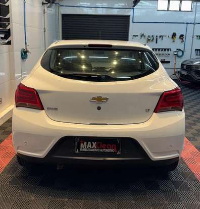 CHEVROLET-ONIX-2016