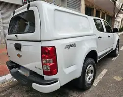 CHEVROLET S10 2.8 16V TURBO DIESEL LS CD 4X4 MANUAL CHEVROLET S10 2.8 16V TURBO DIESEL LS CD 4X4 MANUAL