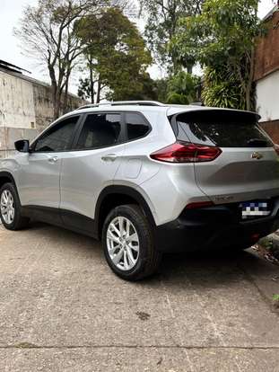 CHEVROLET-TRACKER-2020