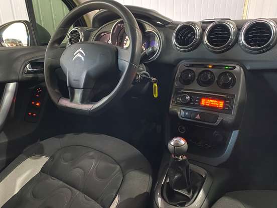 CITROËN-C3-1.5 TENDANCE 8V FLEX 4P MANUAL CITROËN-C3-2013