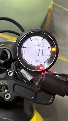 DUCATI-SCRAMBLER ICON-2016
