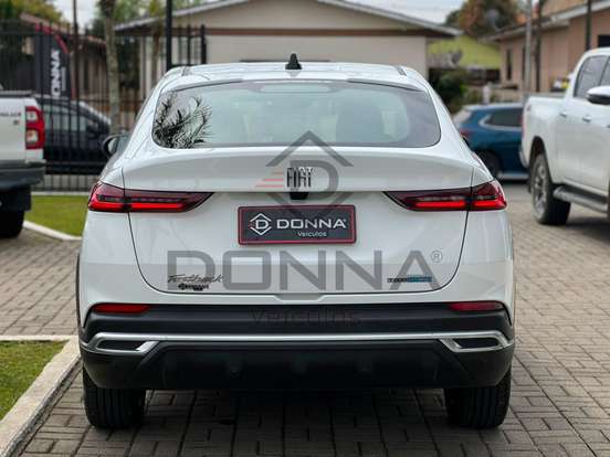FIAT-FASTBACK-2025