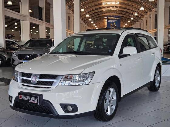 FIAT FREEMONT 2.4 PRECISION 16V GASOLINA 4P AUTOMÁTICO
