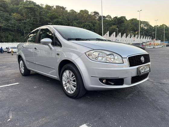 FIAT LINEA 1.8 ESSENCE 16V FLEX 4P MANUAL