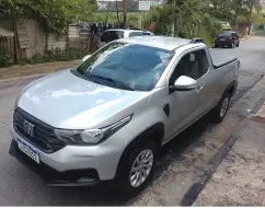 FIAT STRADA 1.3 FIREFLY FLEX FREEDOM CS MANUAL FIAT STRADA 1.3 FIREFLY FLEX FREEDOM CS MANUAL