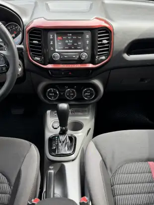 FIAT-TORO-2017